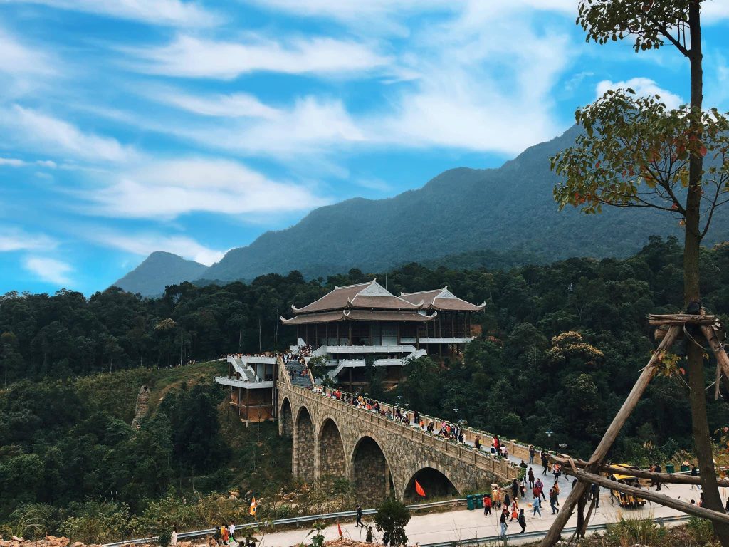 Du Lịch Ý Việt