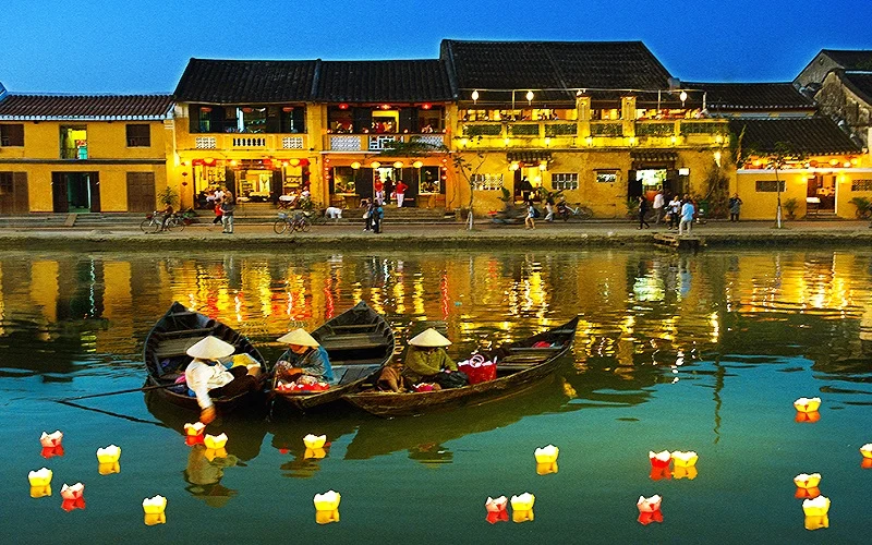 Du lịch trong nước